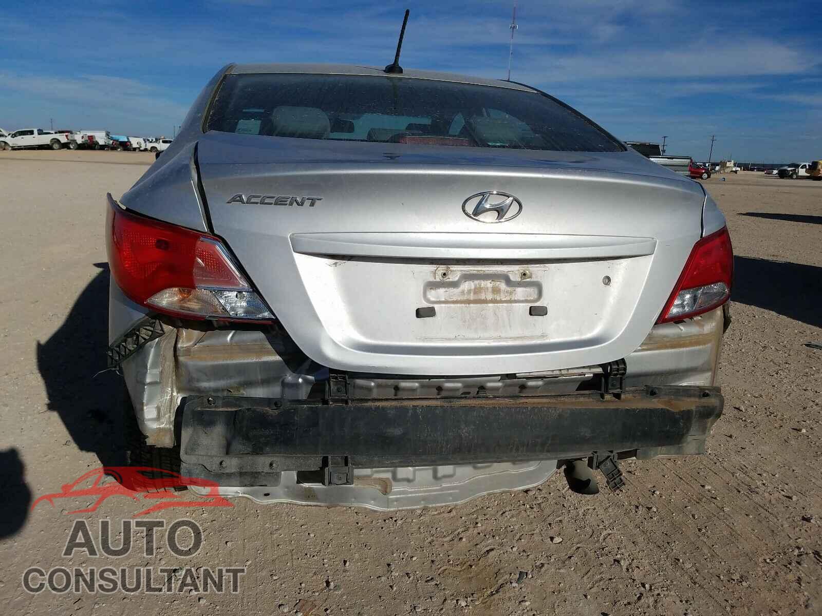 HYUNDAI ACCENT 2017 - JF2SJAGC9HH549920