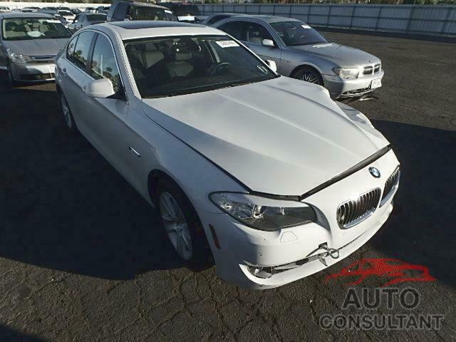 BMW 5 SERIES 2012 - WBAXG5C5XCDX04005