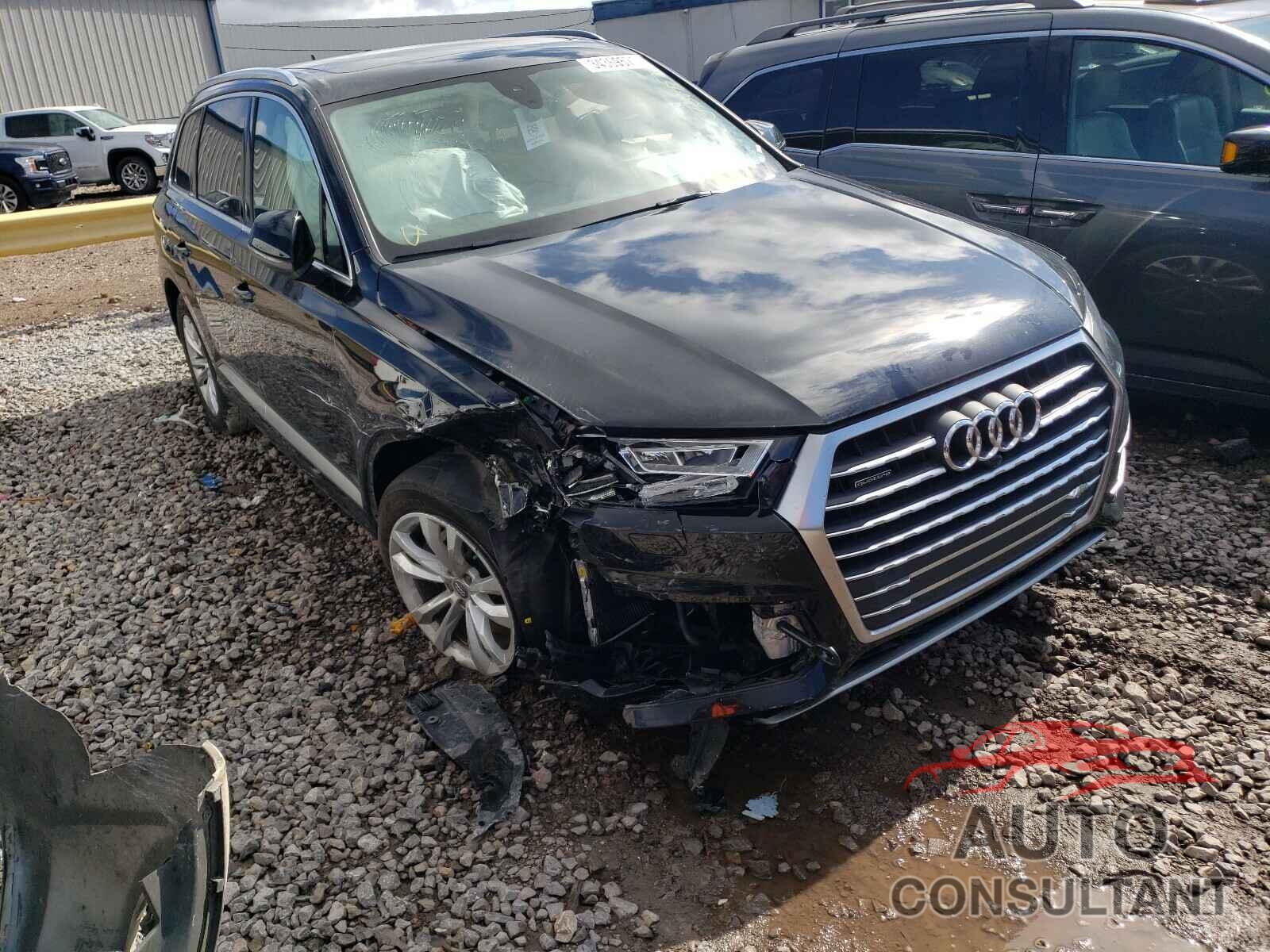 AUDI Q7 2019 - WA1LAAF78KD028946