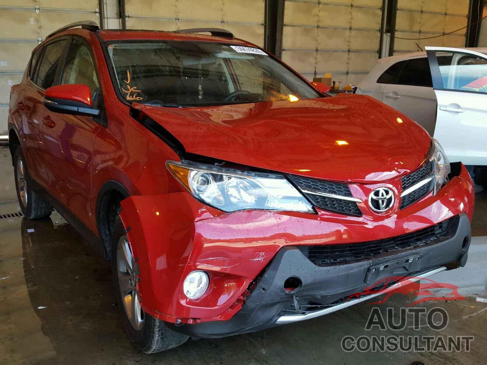 TOYOTA RAV4 2015 - JTMRFREV4FJ025534
