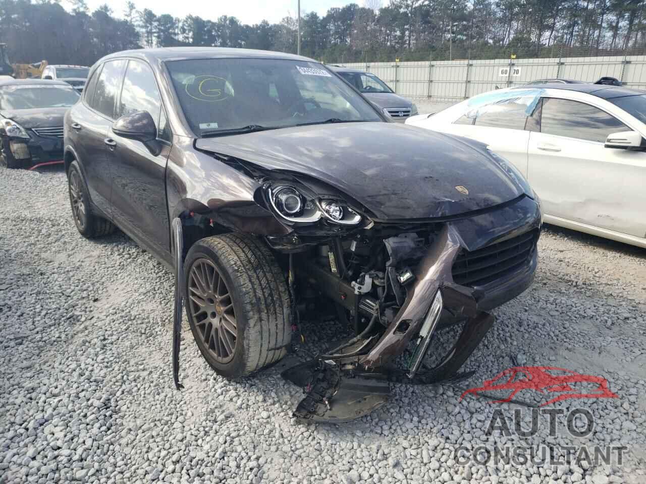 PORSCHE CAYENNE 2017 - WP1AA2A28HKA85360