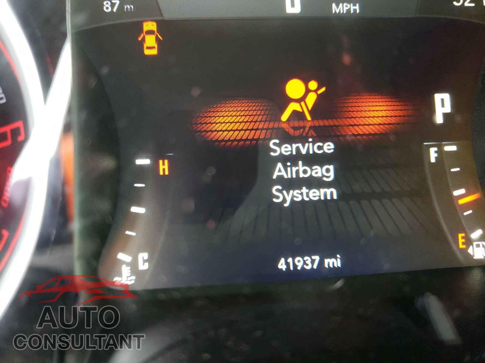 DODGE CHALLENGER 2016 - 2C3CDZBT0GH101076
