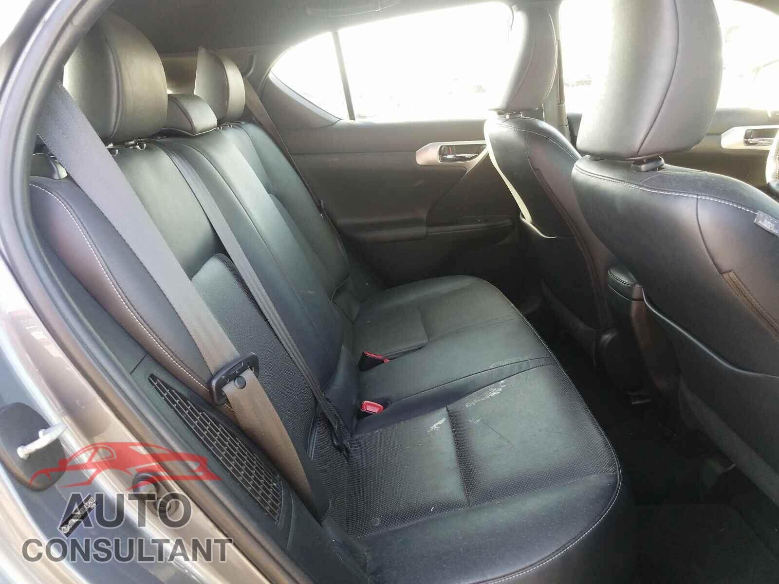 LEXUS CT 200 2013 - JTHKD5BH0D2132603