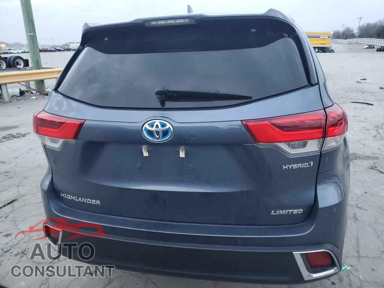 TOYOTA HIGHLANDER 2017 - 5TDDGRFH9HS026569