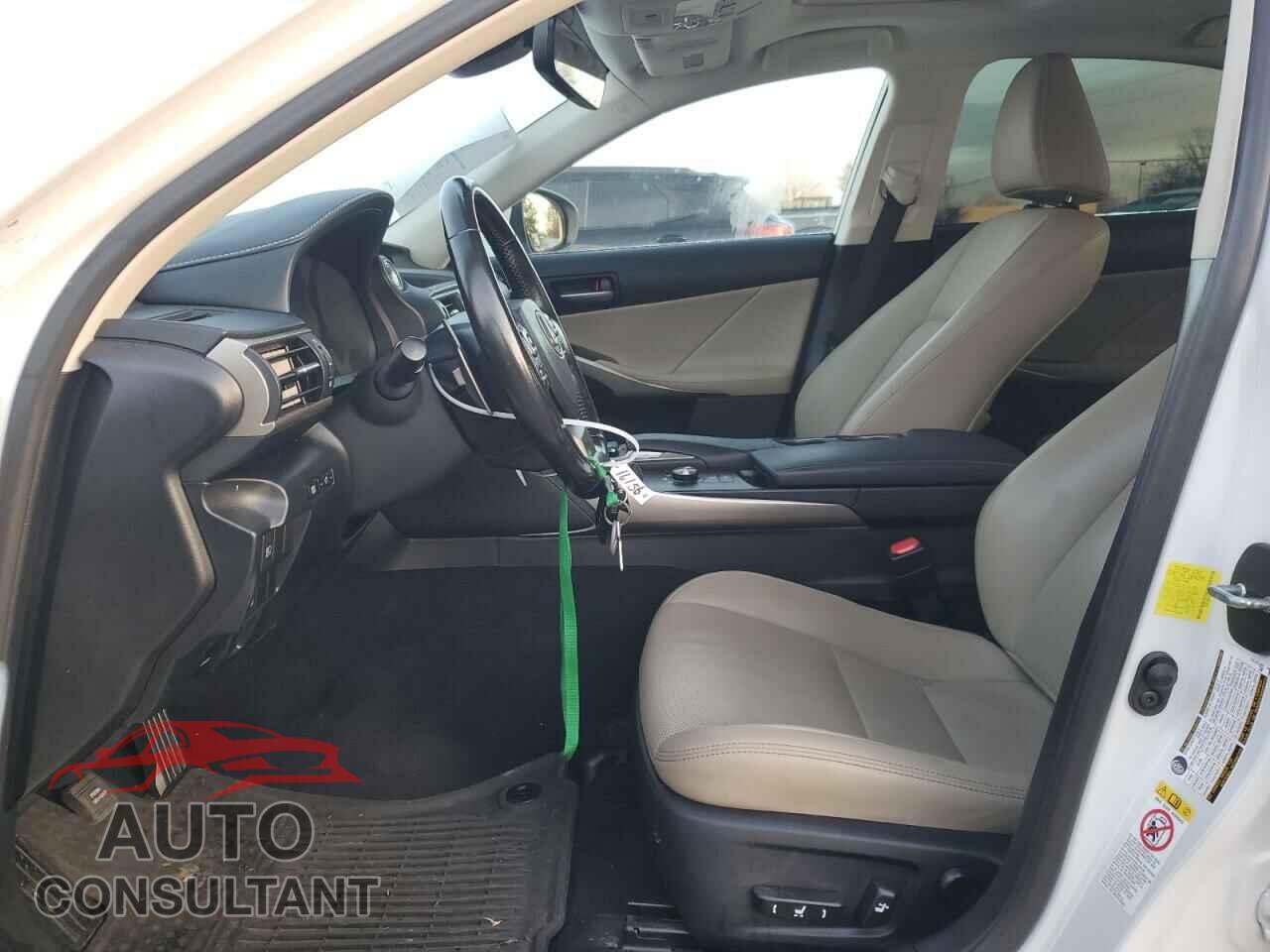 LEXUS IS 2017 - JTHCM1D26H5018762