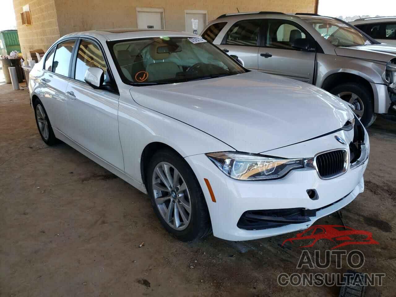 BMW 3 SERIES 2018 - WBA8E1G54JNU89449