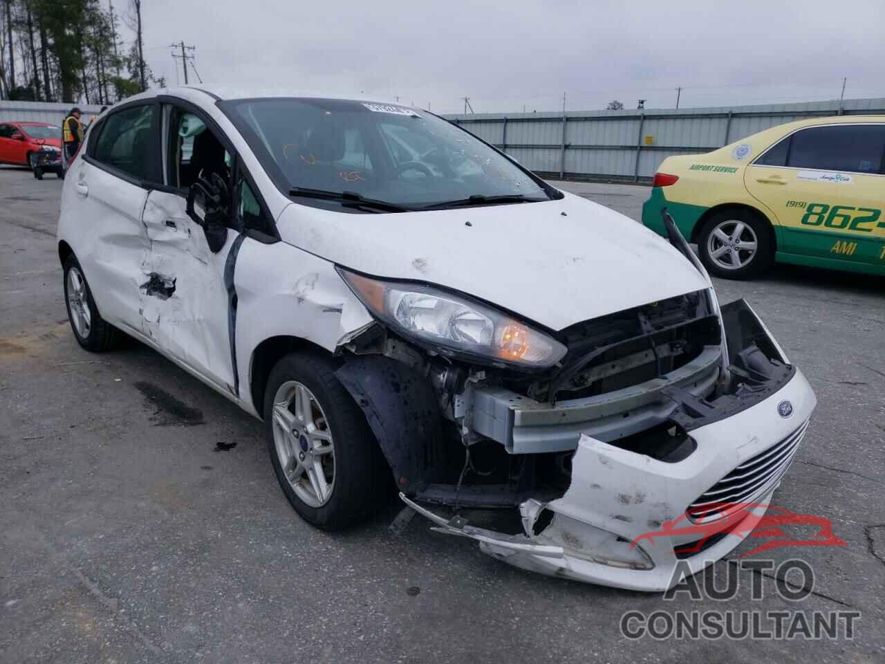 FORD FIESTA 2018 - 3FADP4EJ2JM112552