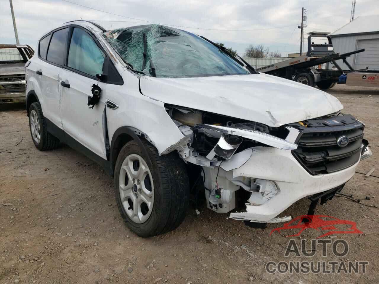 FORD ESCAPE 2017 - 1FMCU0F79HUB05822