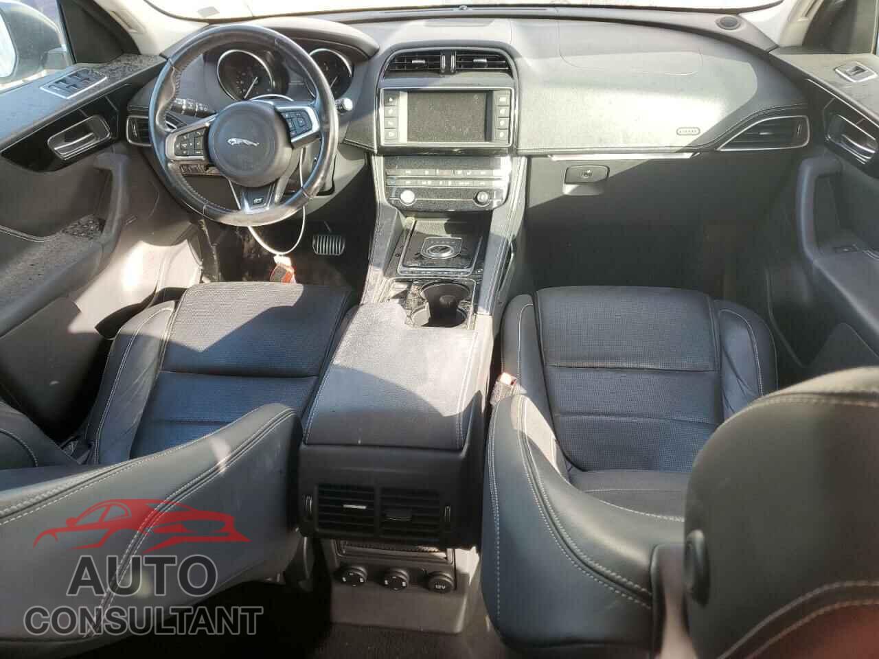 JAGUAR F-PACE 2017 - SADCL2BV2HA494090