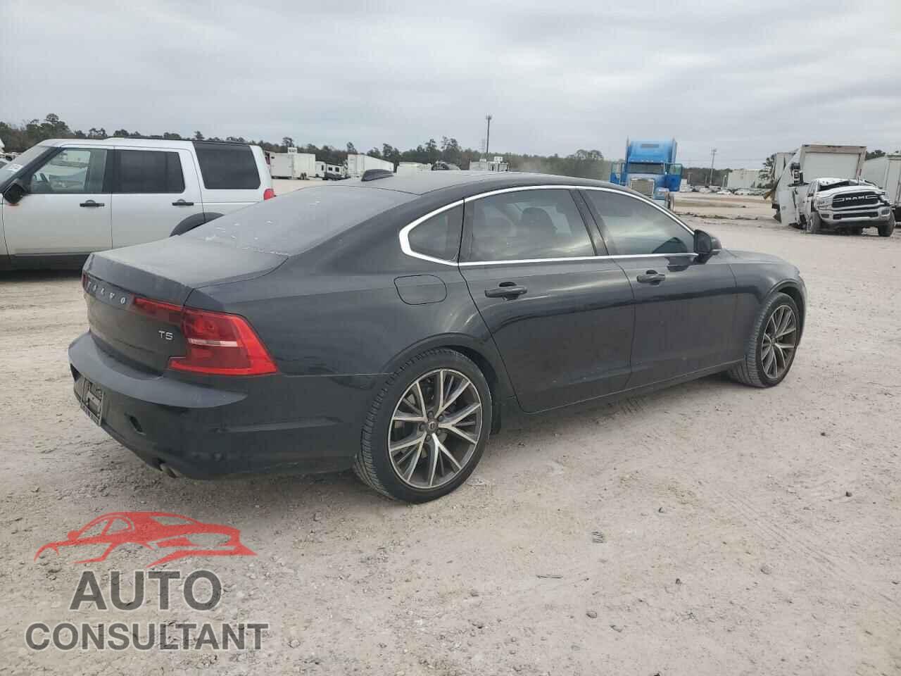 VOLVO S90 2018 - LVY982AK2JP025298