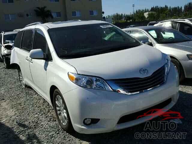 TOYOTA SIENNA 2017 - 5TDYZ3DC2HS778520