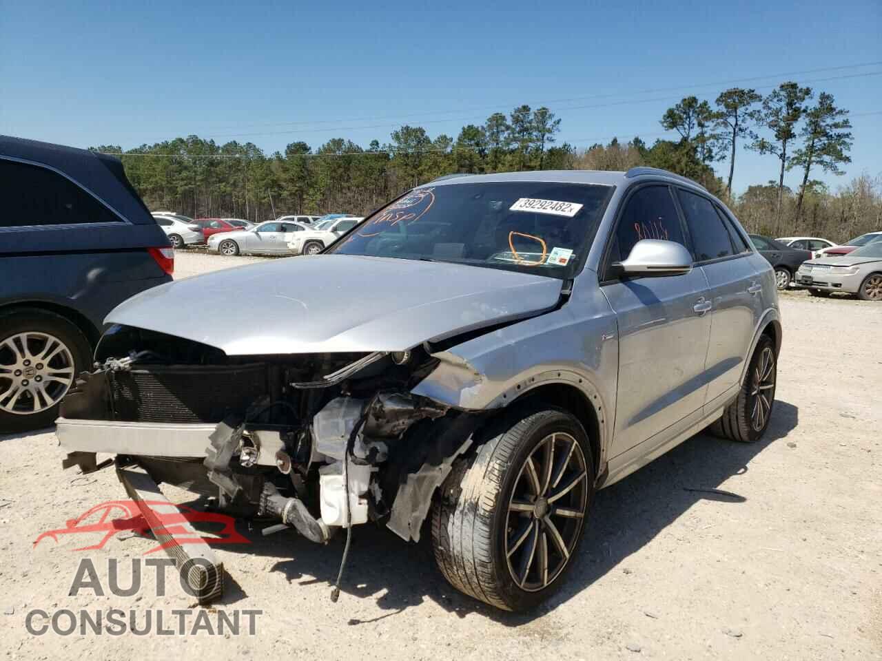 AUDI Q3 2018 - WA1BCCFS6JR023154