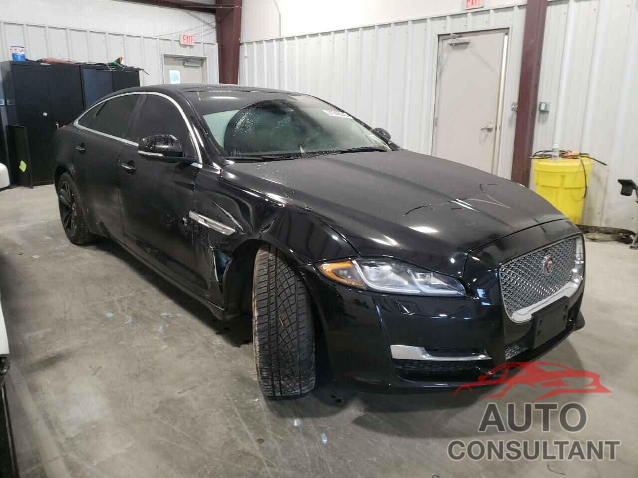 JAGUAR XJ 2016 - SAJWJ2GD9G8W02954