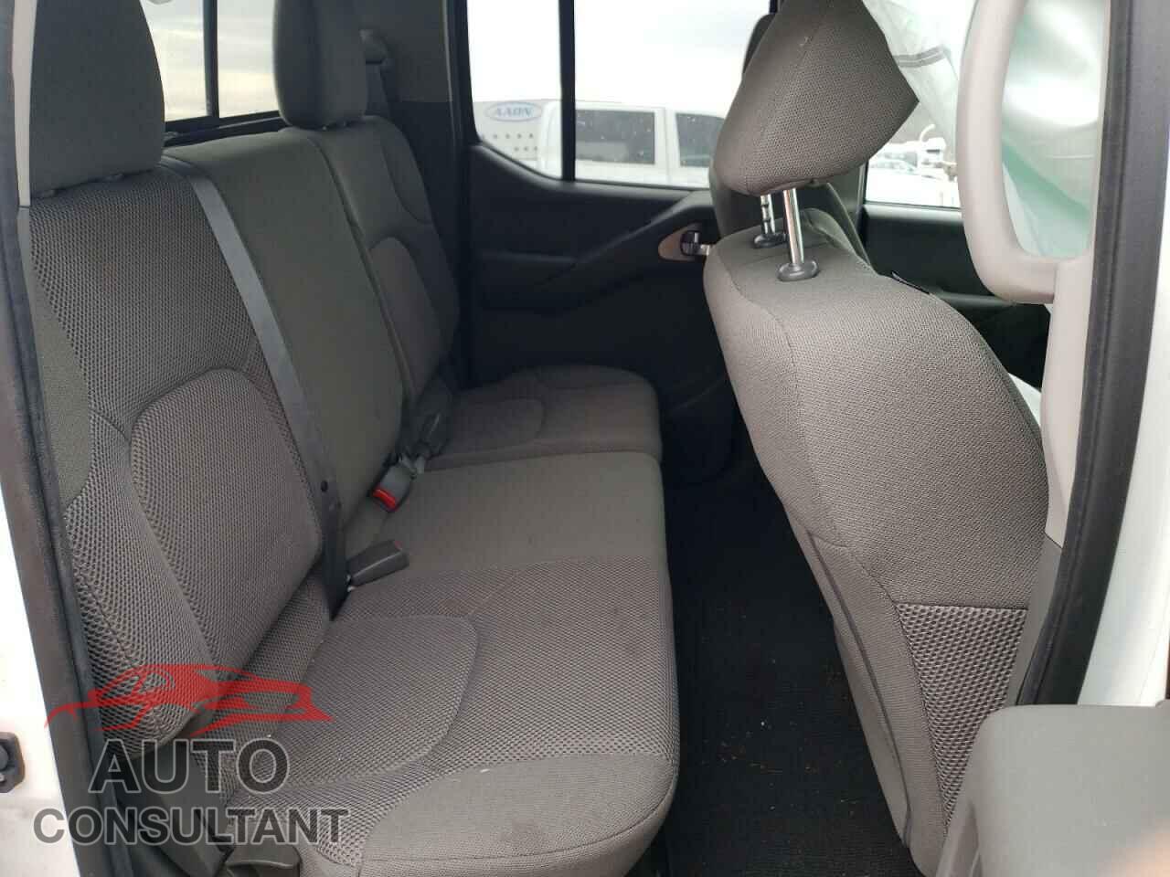 NISSAN FRONTIER 2019 - 1N6AD0EV3KN745938