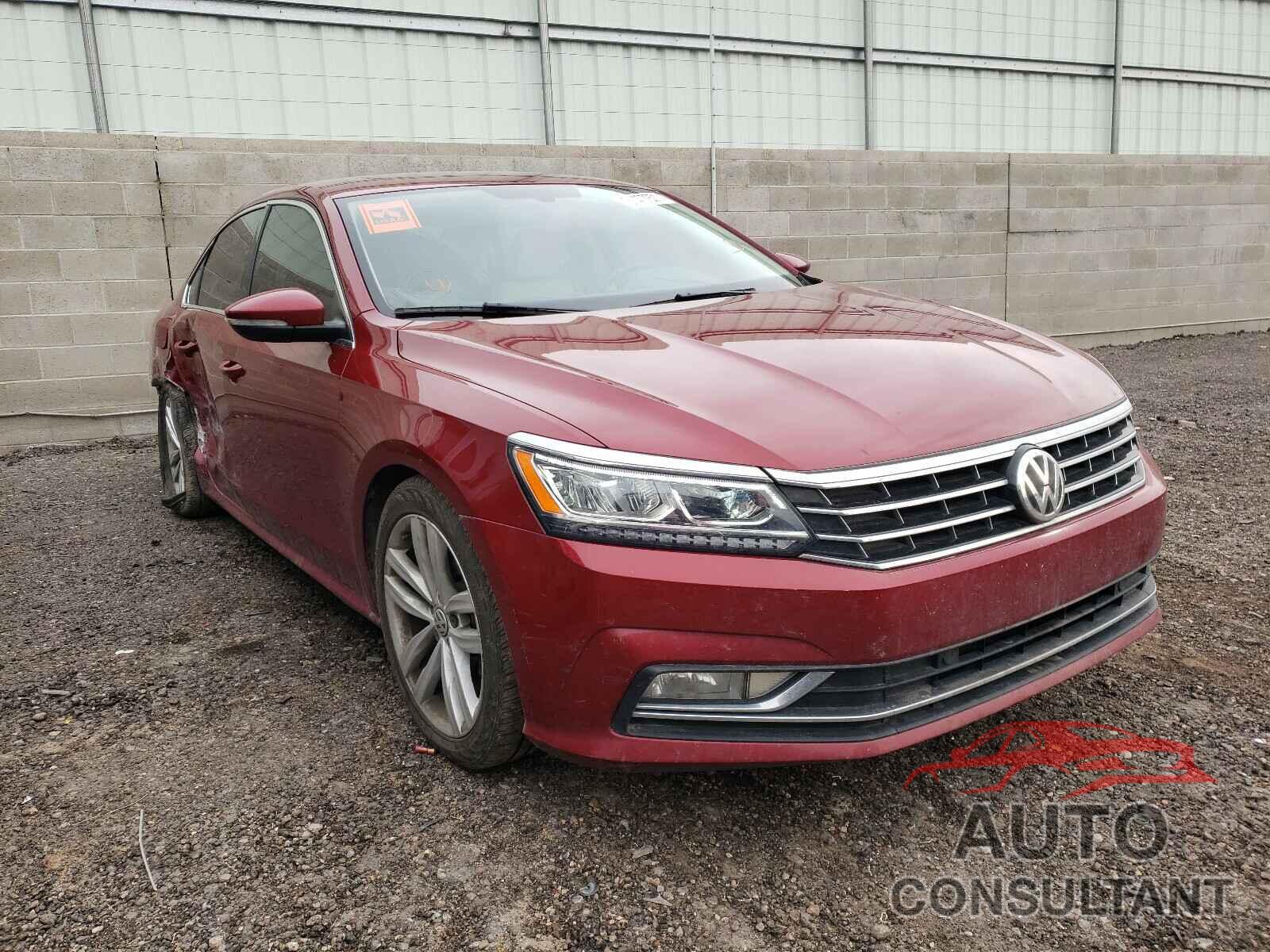 VOLKSWAGEN PASSAT 2018 - 1VWBA7A39JC033826