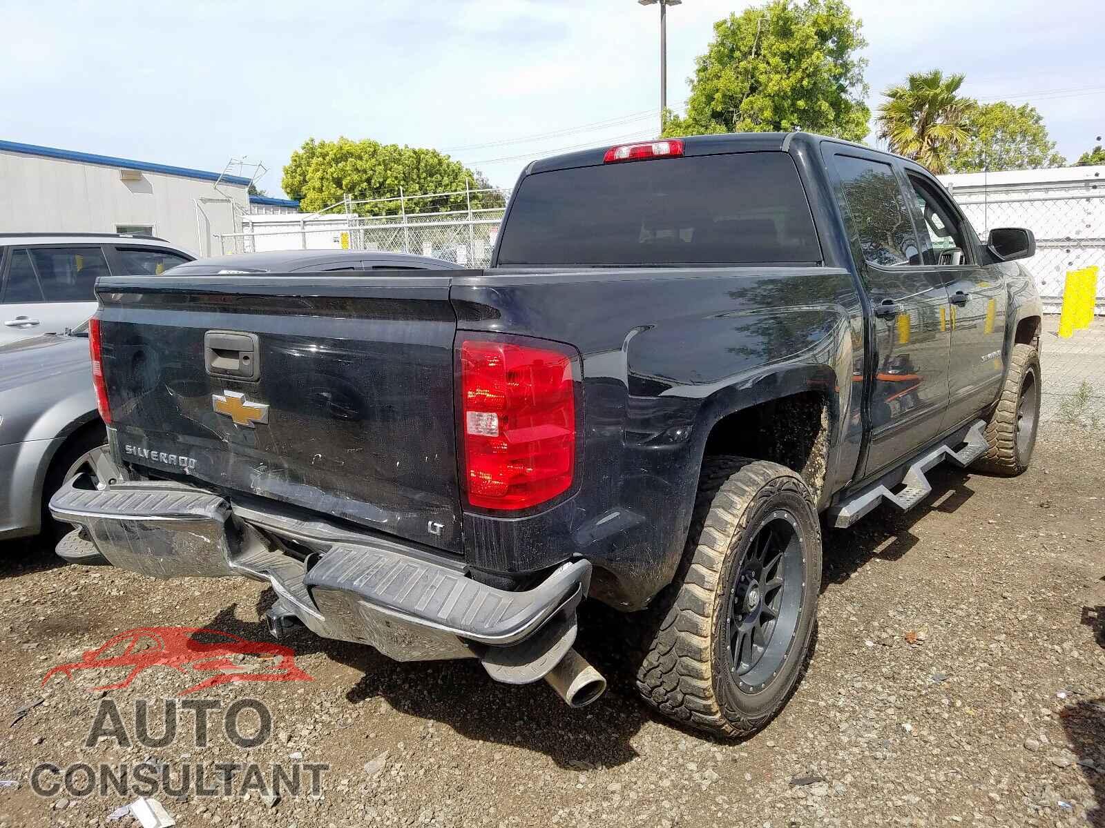 CHEVROLET SILVERADO 2017 - 5YJSA1E22JF245438