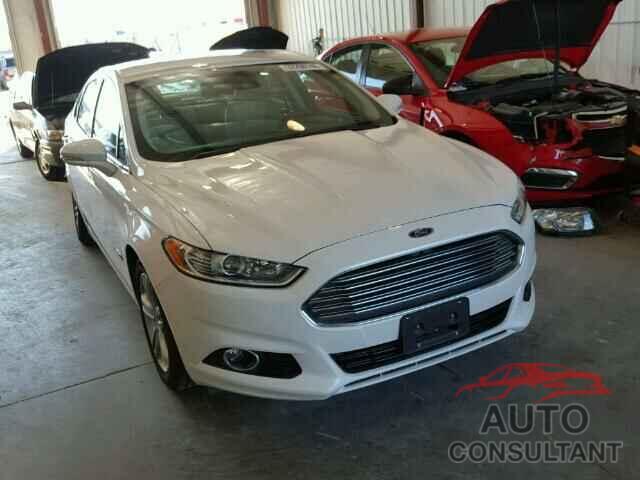 FORD FUSION 2015 - 3VWF17ATXGM617418