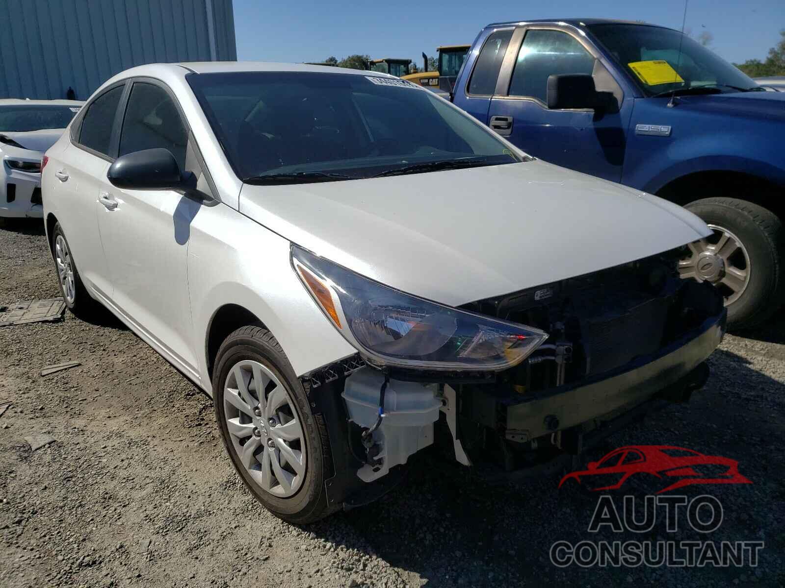 HYUNDAI ACCENT 2018 - 3KPC24A35JE016128