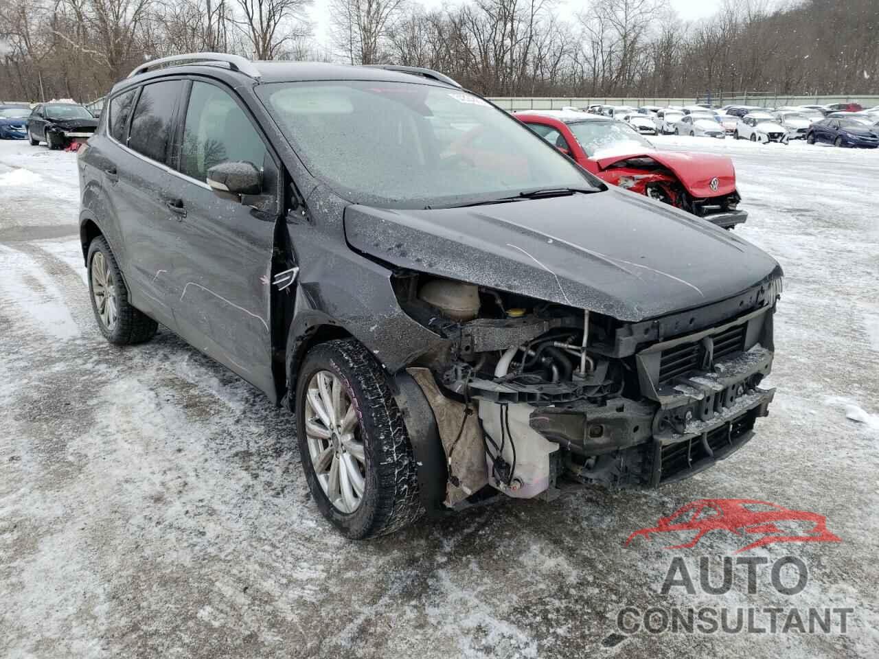 FORD ESCAPE 2017 - 1FMCU9JD6HUD17899