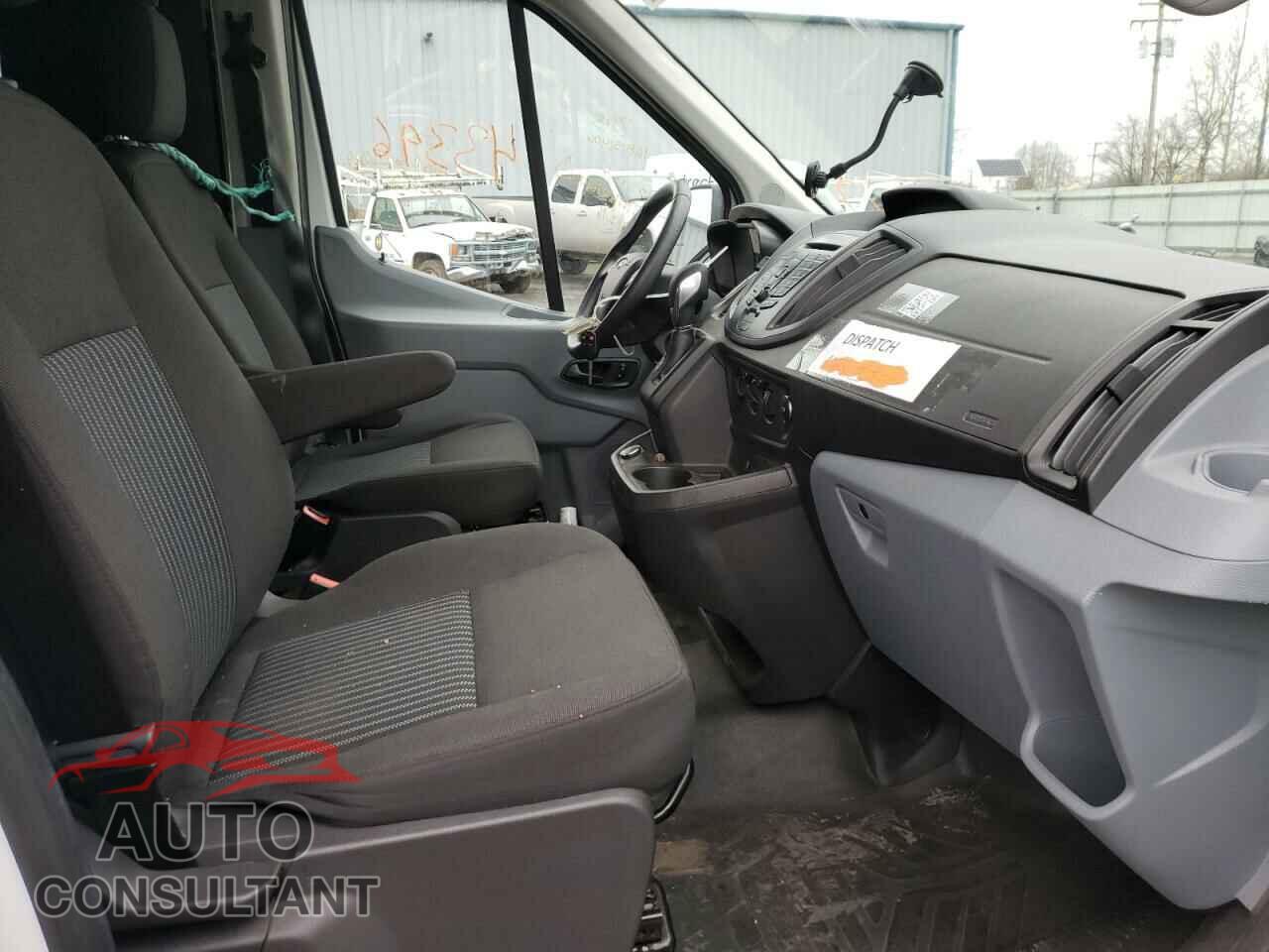 FORD TRANSIT CO 2019 - 1FTYR2CM6KKA83024