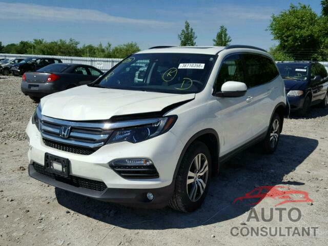 HONDA PILOT 2017 - 5FNYF6H35HB503040