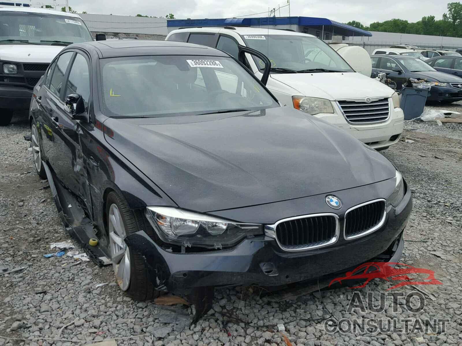 BMW 3 SERIES 2016 - WBA8E1G58GNT72420