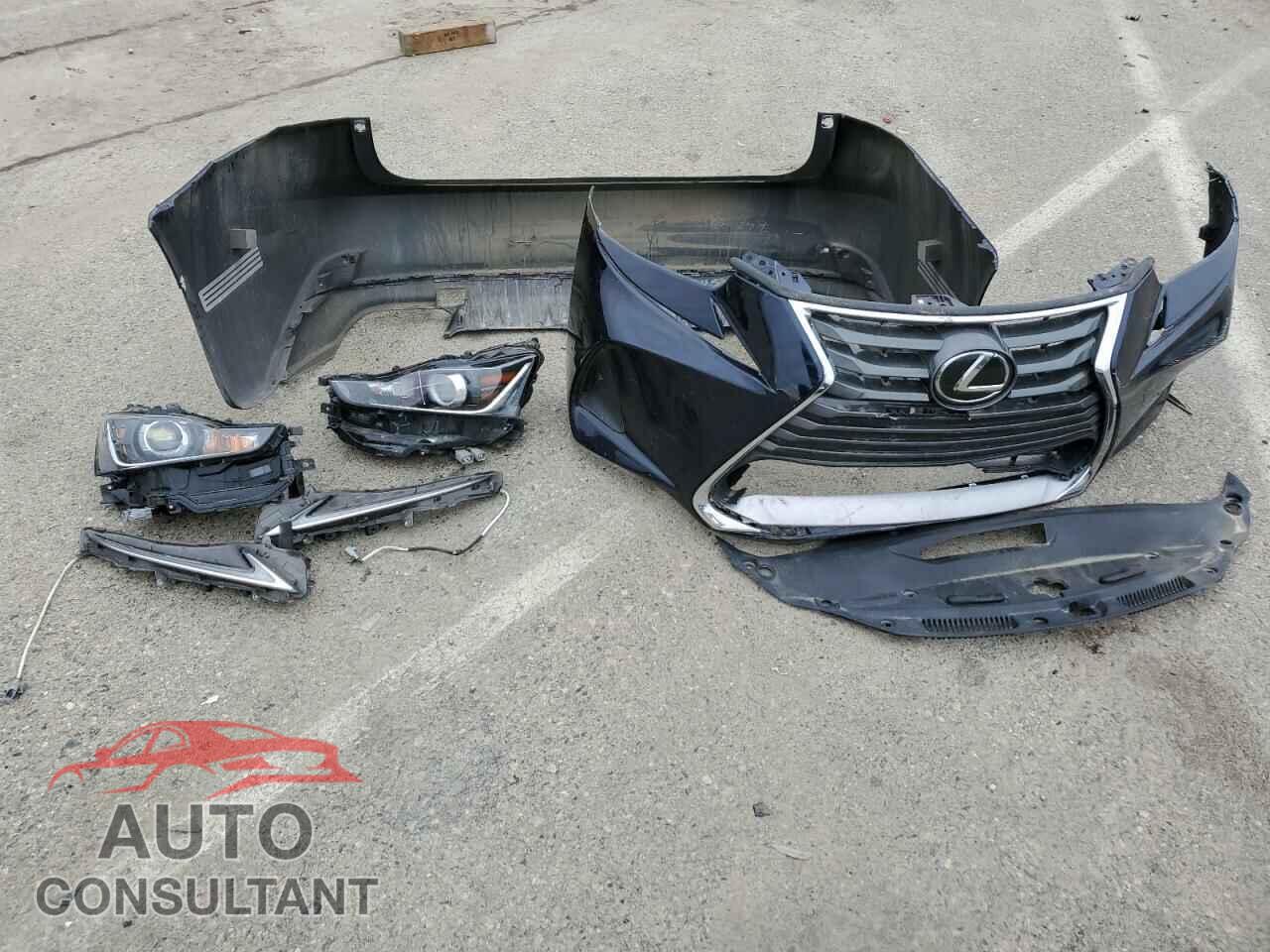 LEXUS IS 2017 - JTHBA1D26H5050907