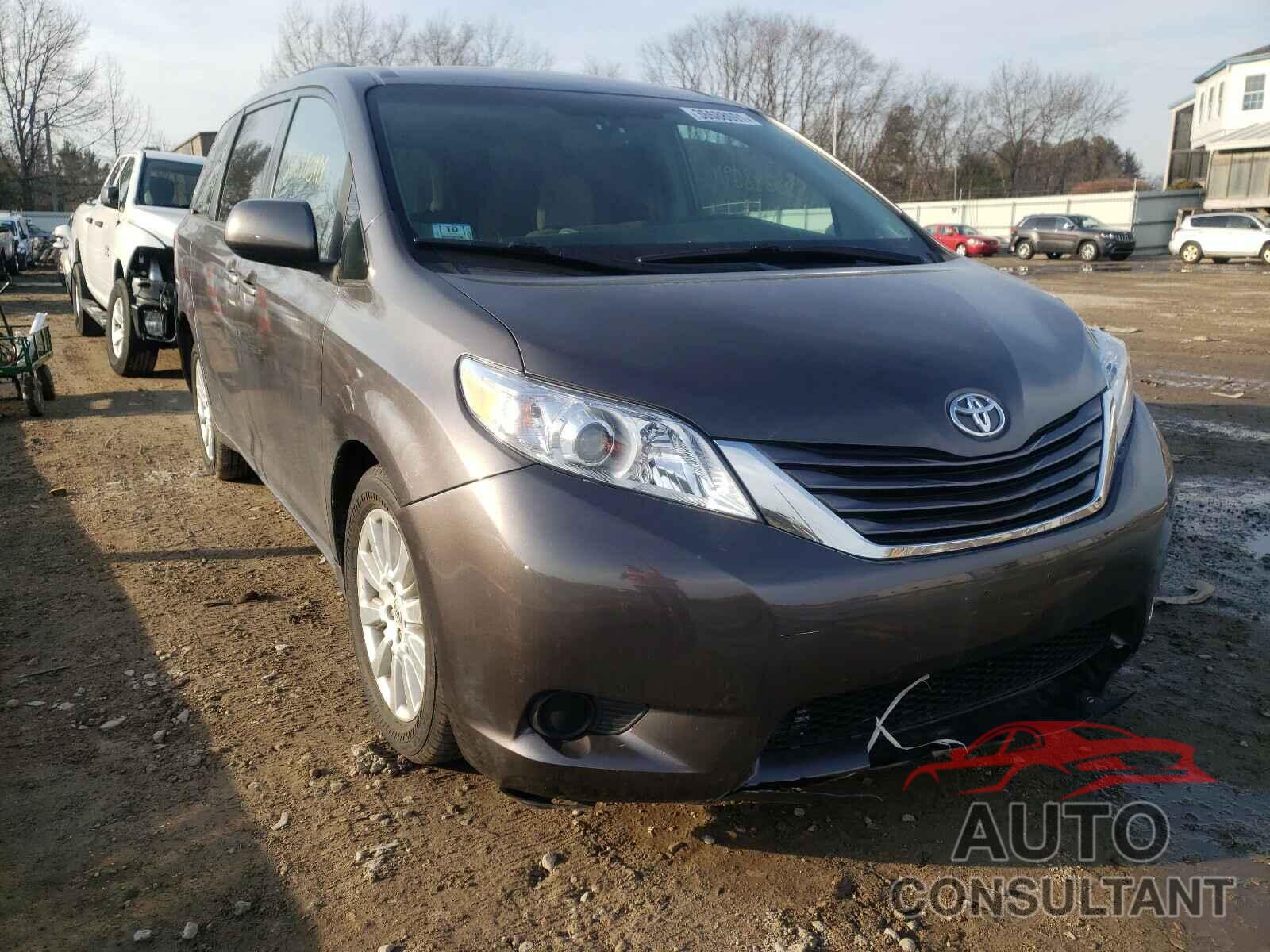 TOYOTA SIENNA 2017 - 5TDJZ3DC9HS164632