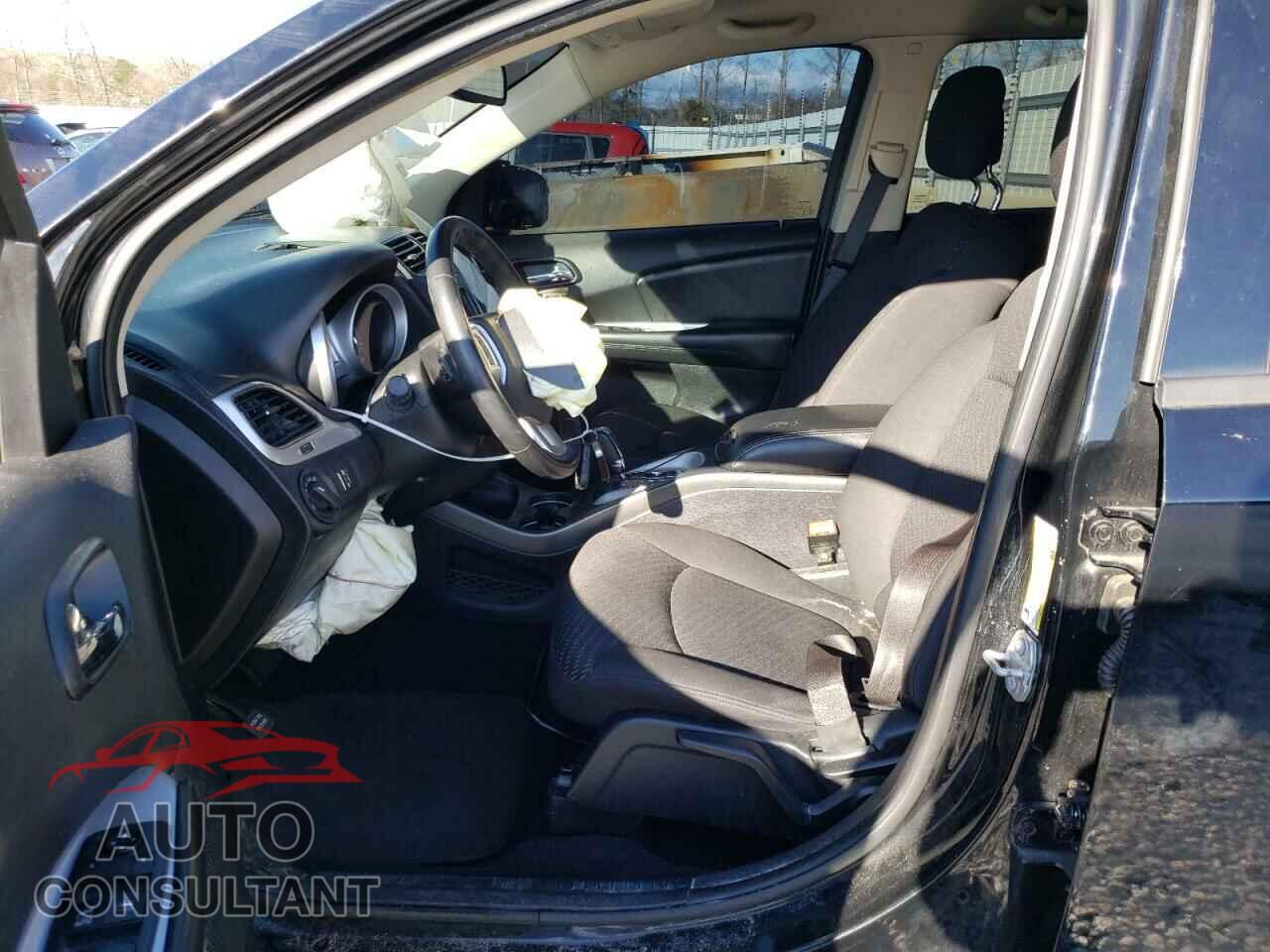 DODGE JOURNEY 2018 - 3C4PDCAB5JT515357