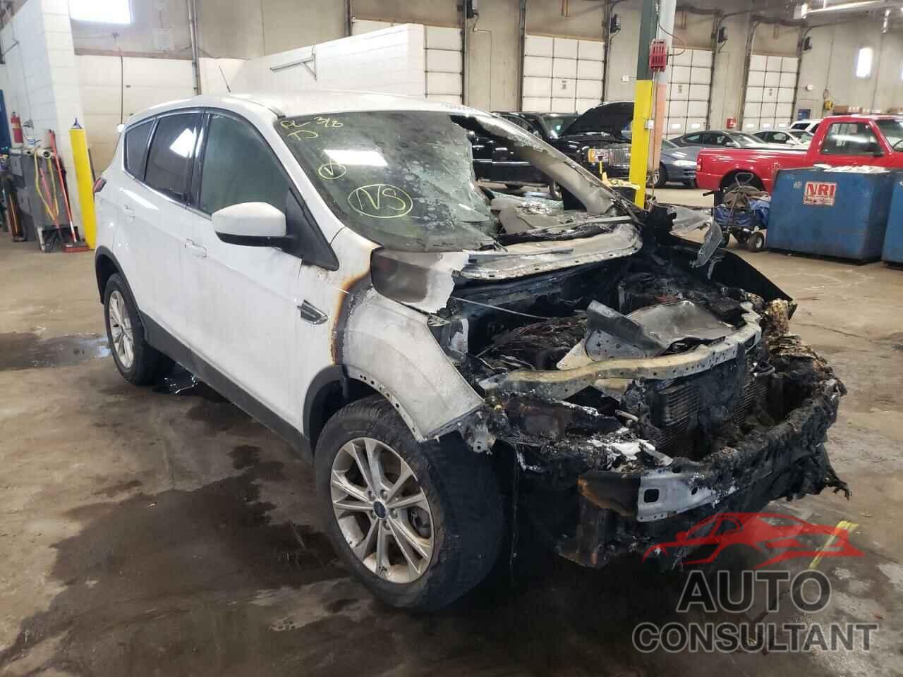 FORD ESCAPE 2019 - 1FMCU9GD9KUB61078