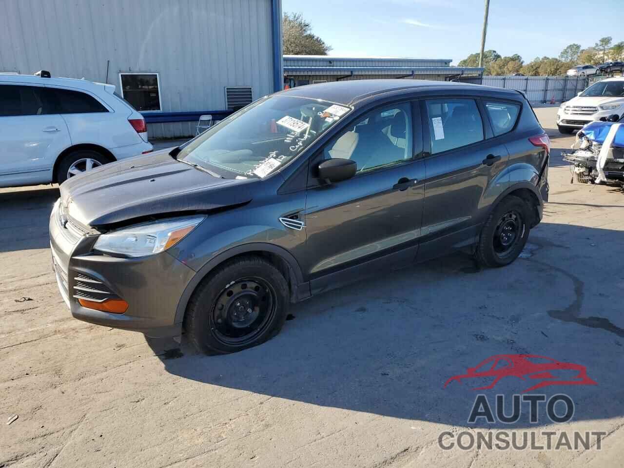 FORD ESCAPE 2016 - 1FMCU0F77GUB18342