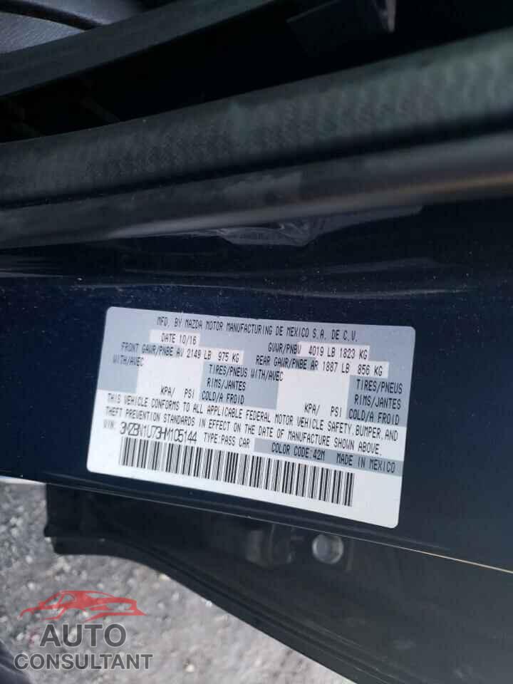 MAZDA 3 2017 - 3MZBN1U73HM105144