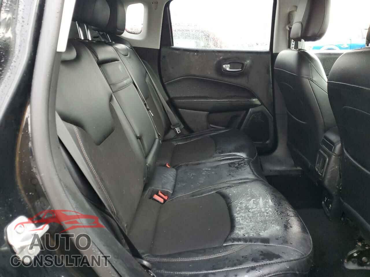 JEEP COMPASS 2017 - 3C4NJDBB6HT679604