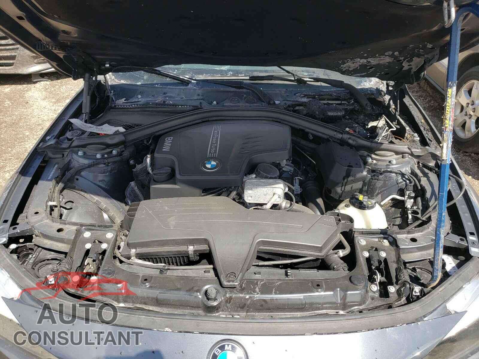 BMW 3 SERIES 2016 - WBA8E5G55GNU19491