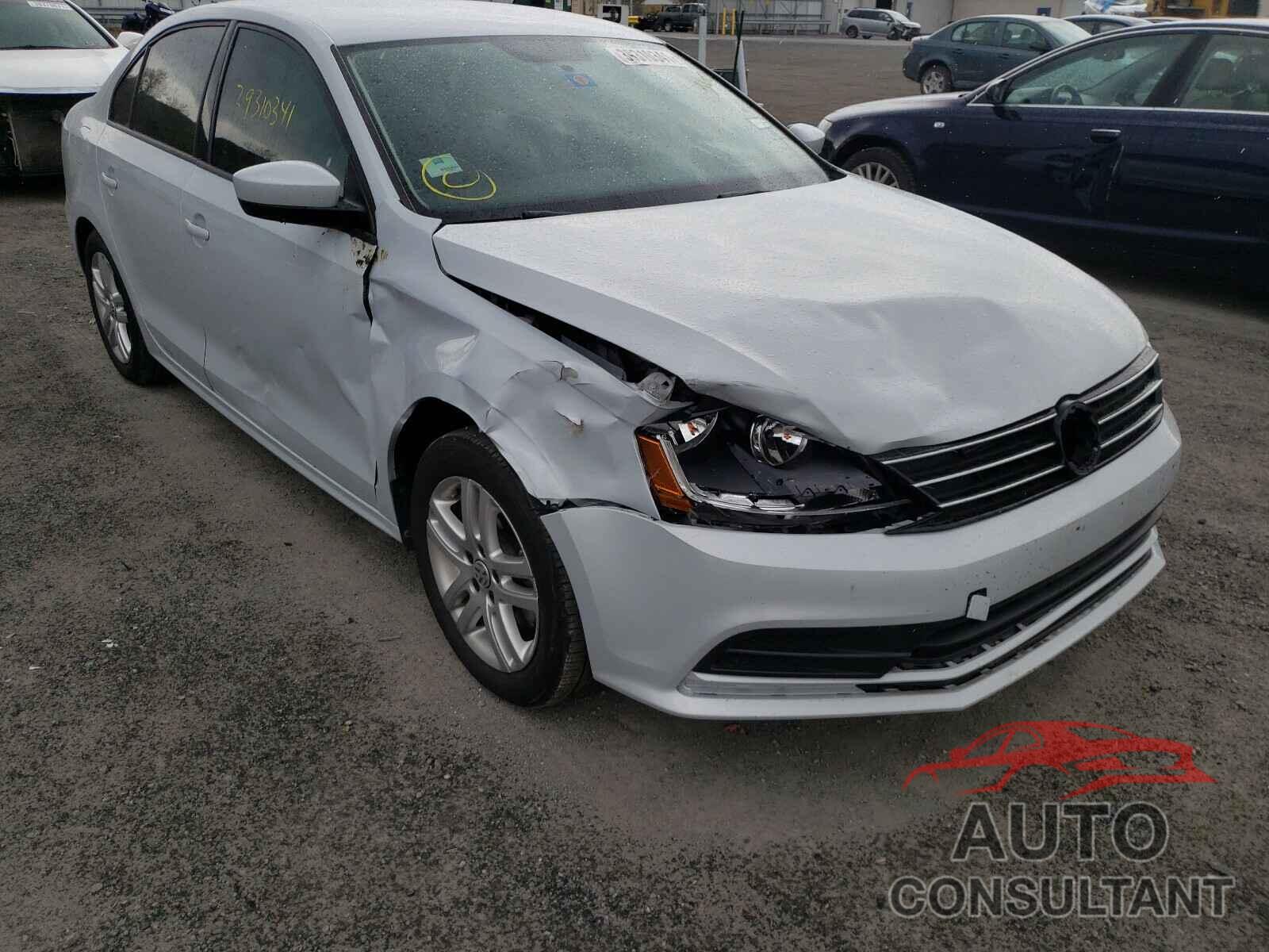 VOLKSWAGEN JETTA 2018 - 3VW2B7AJ9JM248648