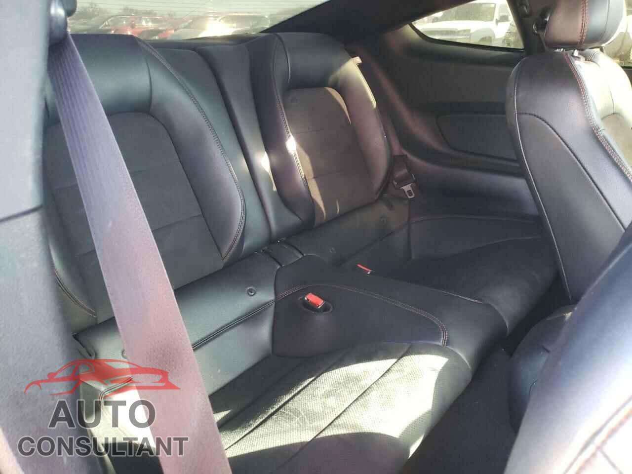 FORD MUSTANG 2016 - 1FA6P8CF6G5266839