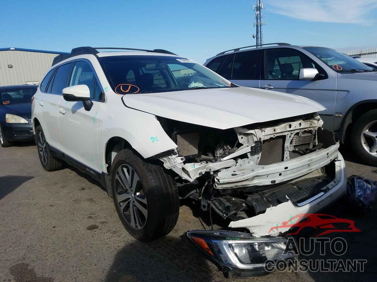 SUBARU OUTBACK 2018 - 4S4BSAKC7J3287865