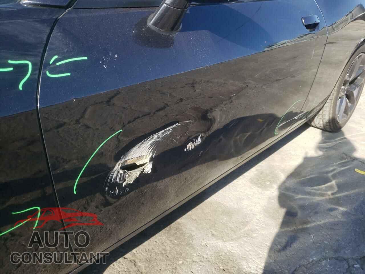 DODGE CHALLENGER 2019 - 2C3CDZBT4KH660476