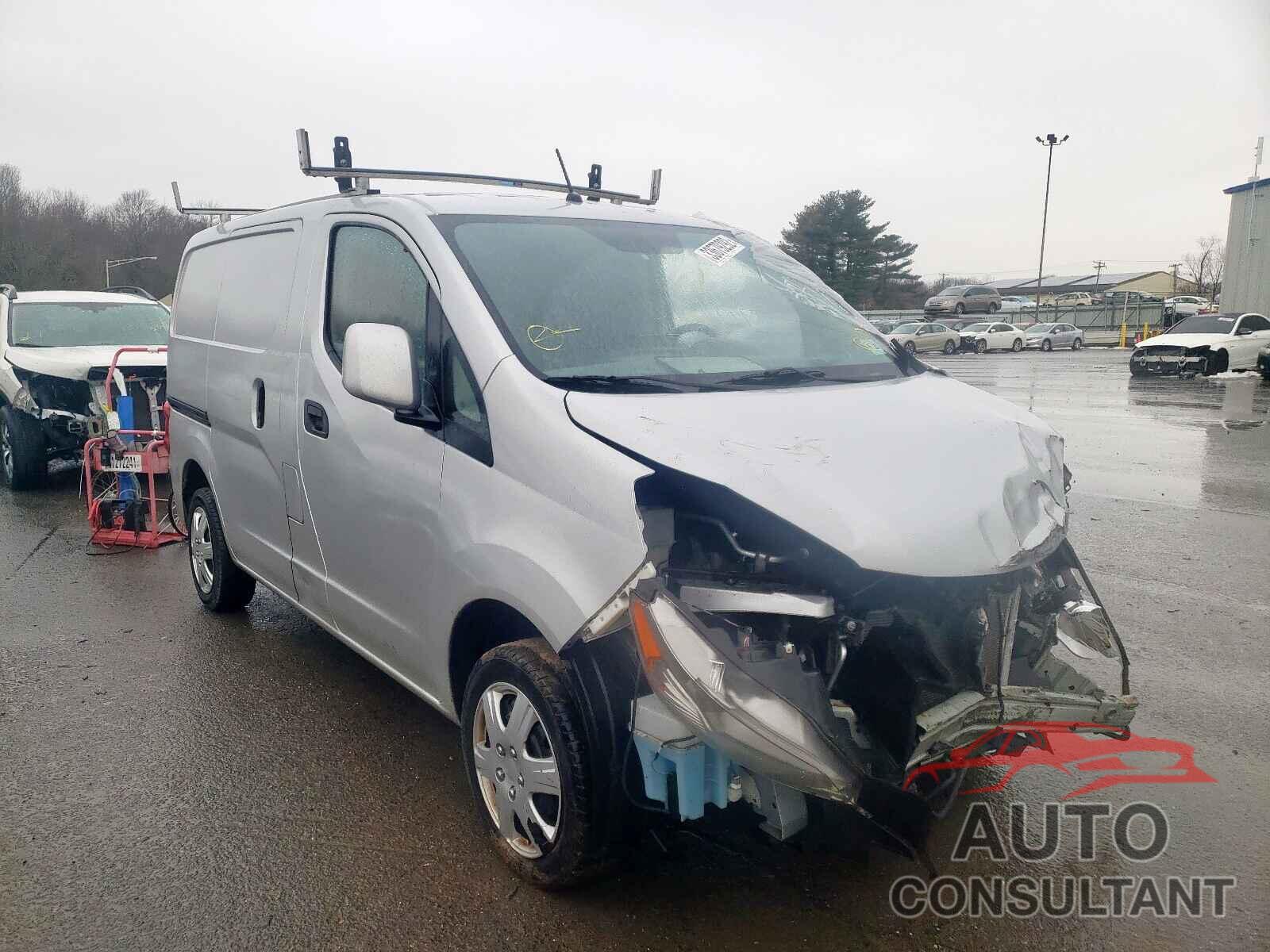 NISSAN NV 2017 - 3N6CM0KN9HK715970