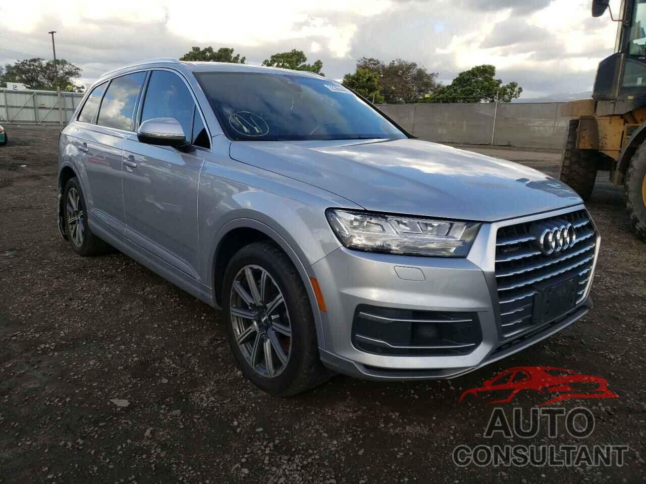 AUDI Q7 2017 - WA1LAAF73HD018379