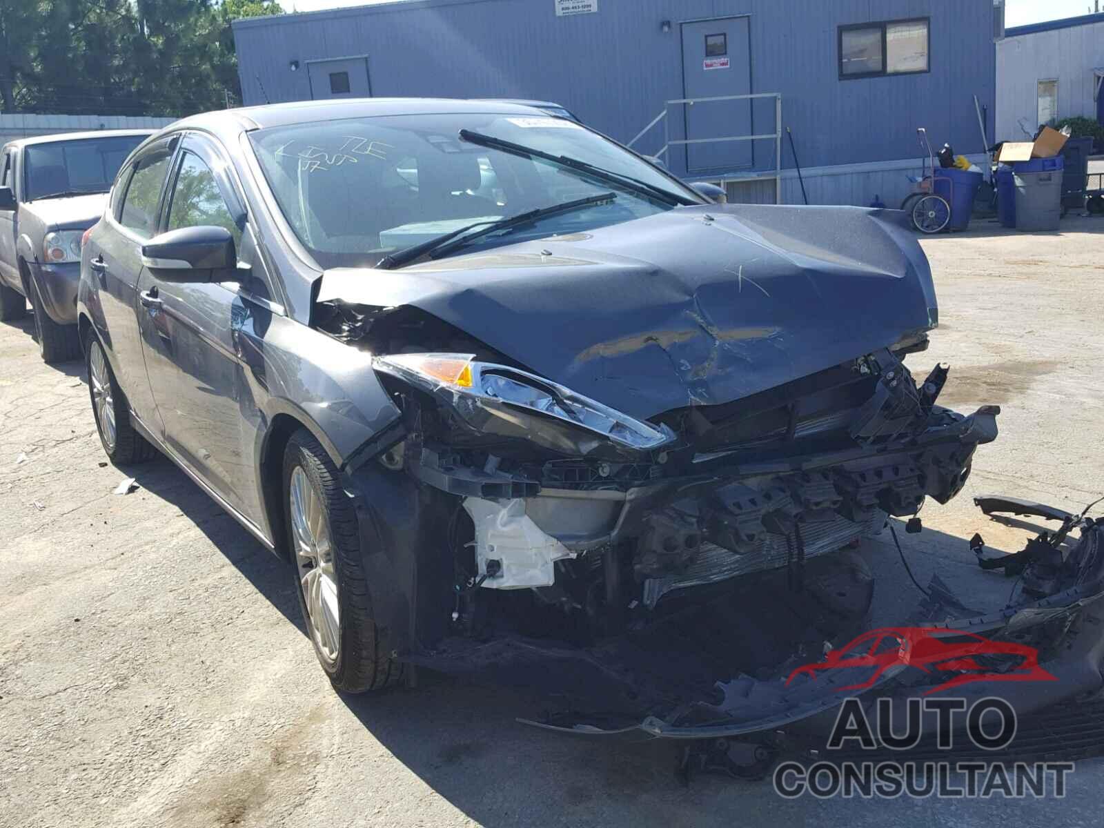 FORD FOCUS 2016 - 1FADP3N24GL261235