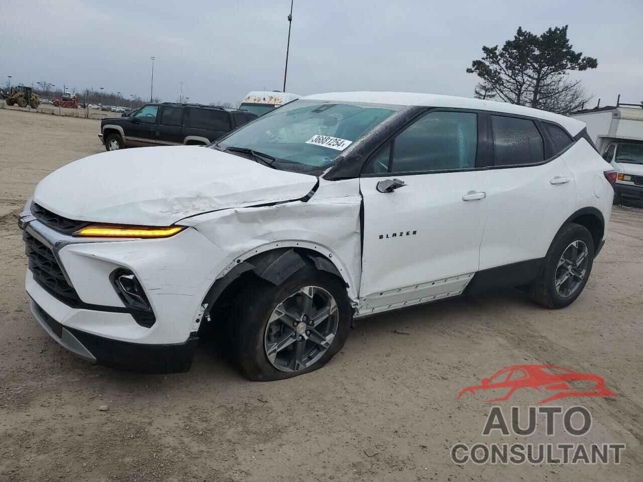 CHEVROLET BLAZER 2023 - 3GNKBCR44PS103975