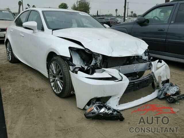 LEXUS IS200 2016 - JTHBA1D20G5004844
