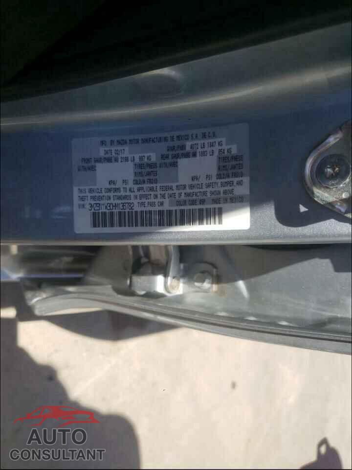 MAZDA 3 2017 - 3MZBN1W30HM136782
