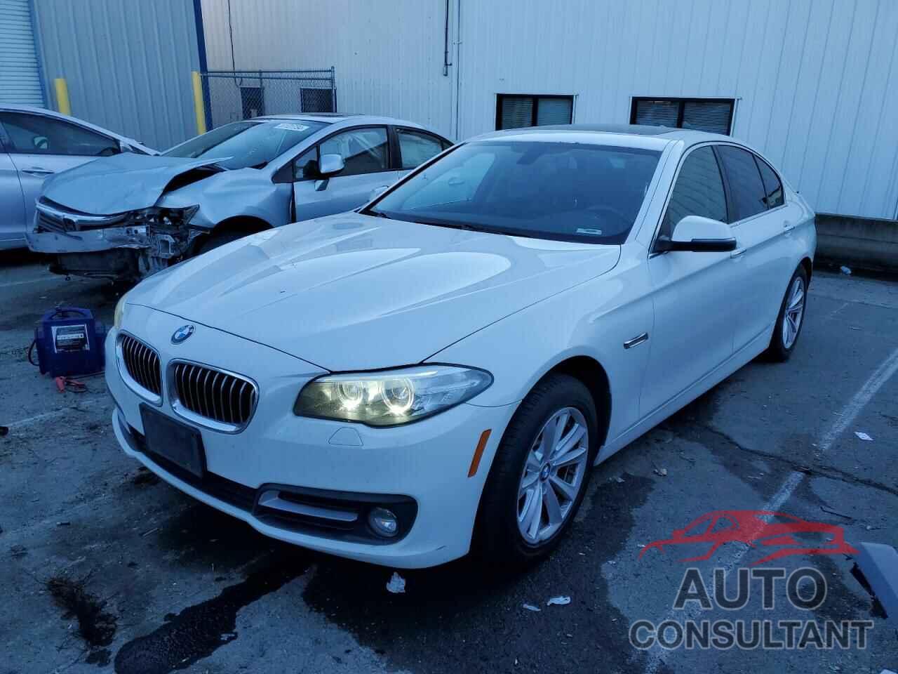 BMW 5 SERIES 2016 - WBA5A5C50GD527737