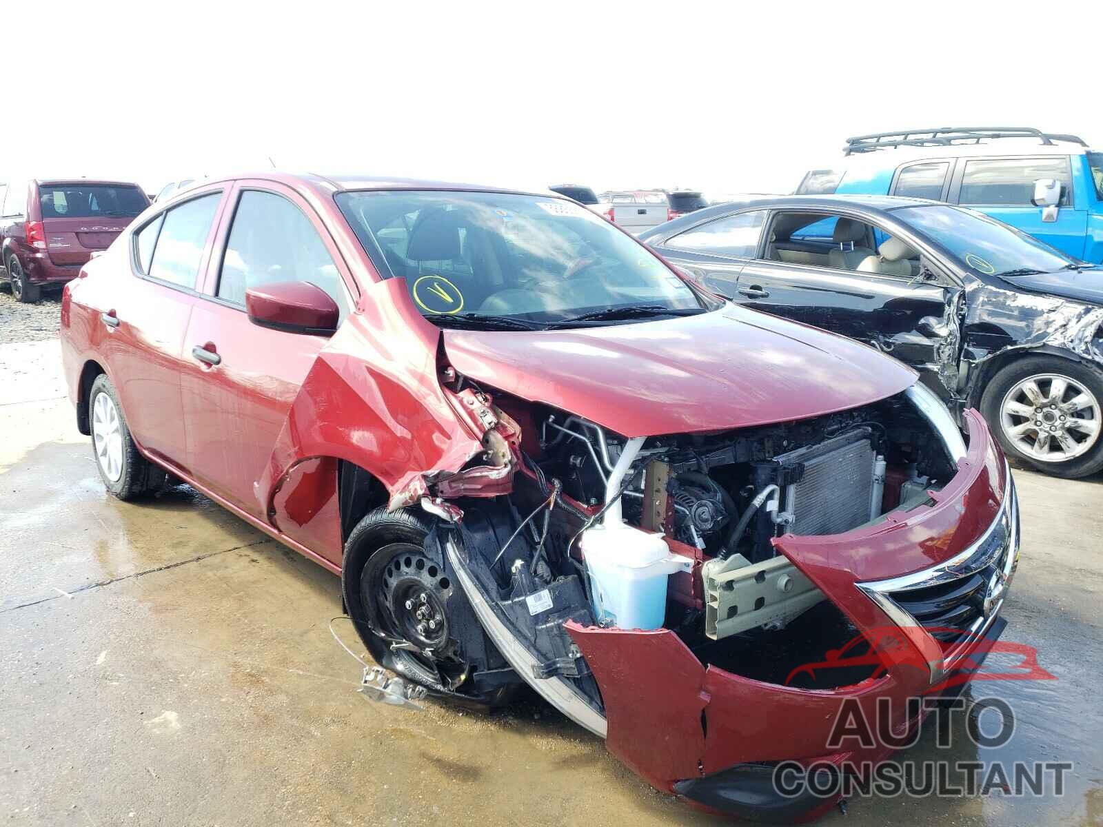 NISSAN VERSA 2019 - 3N1CN7AP0KL822888