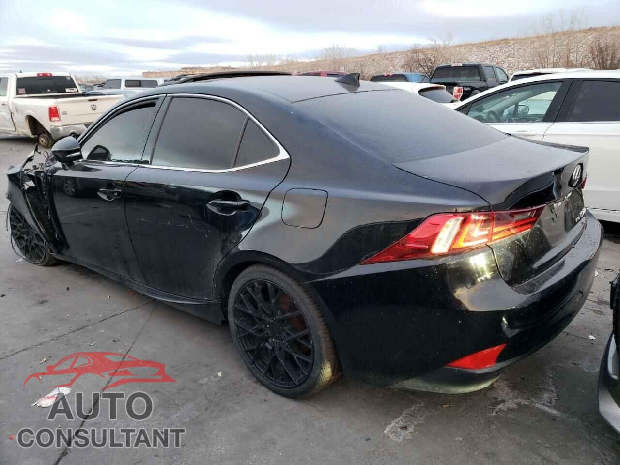 LEXUS IS 2015 - JTHCF1D22F5021553
