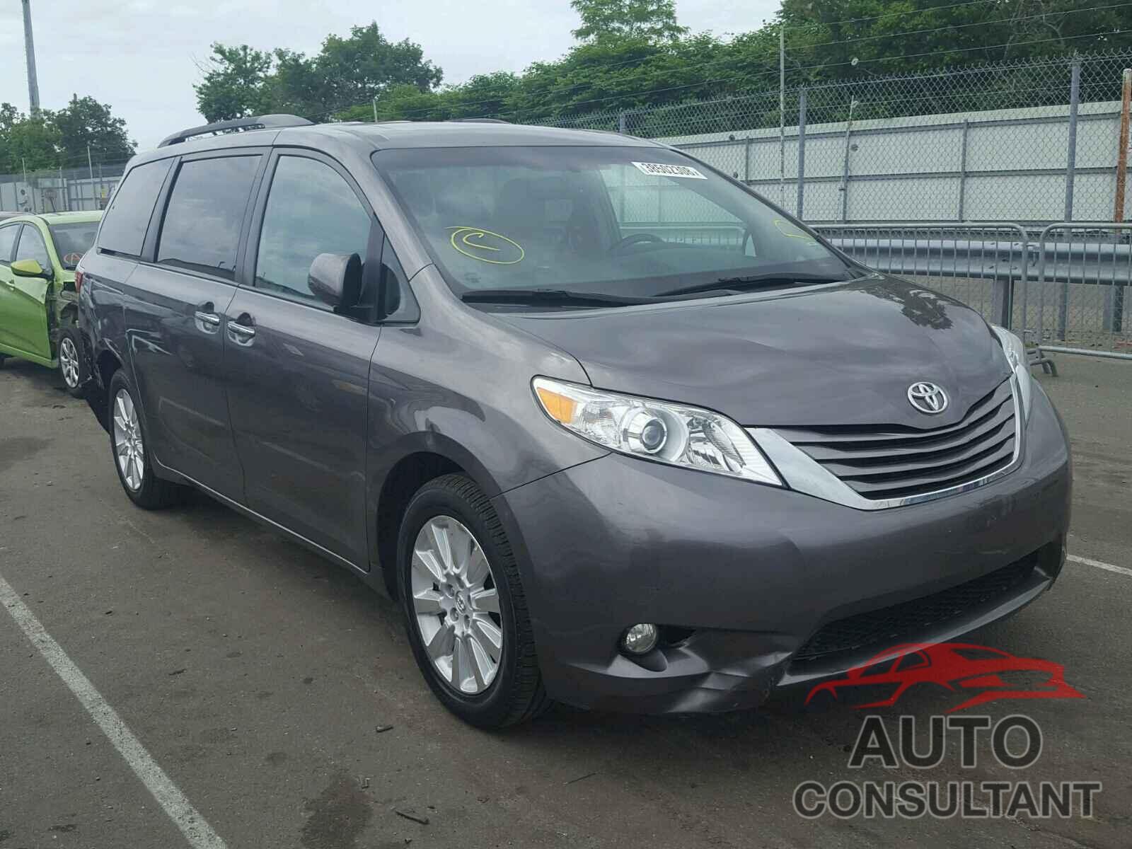 TOYOTA SIENNA 2015 - 5TDDK3DC4FS109746