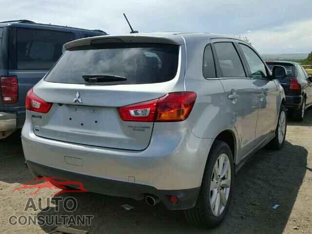 MITSUBISHI OUTLANDER 2015 - 4A4AP4AU7FE024759