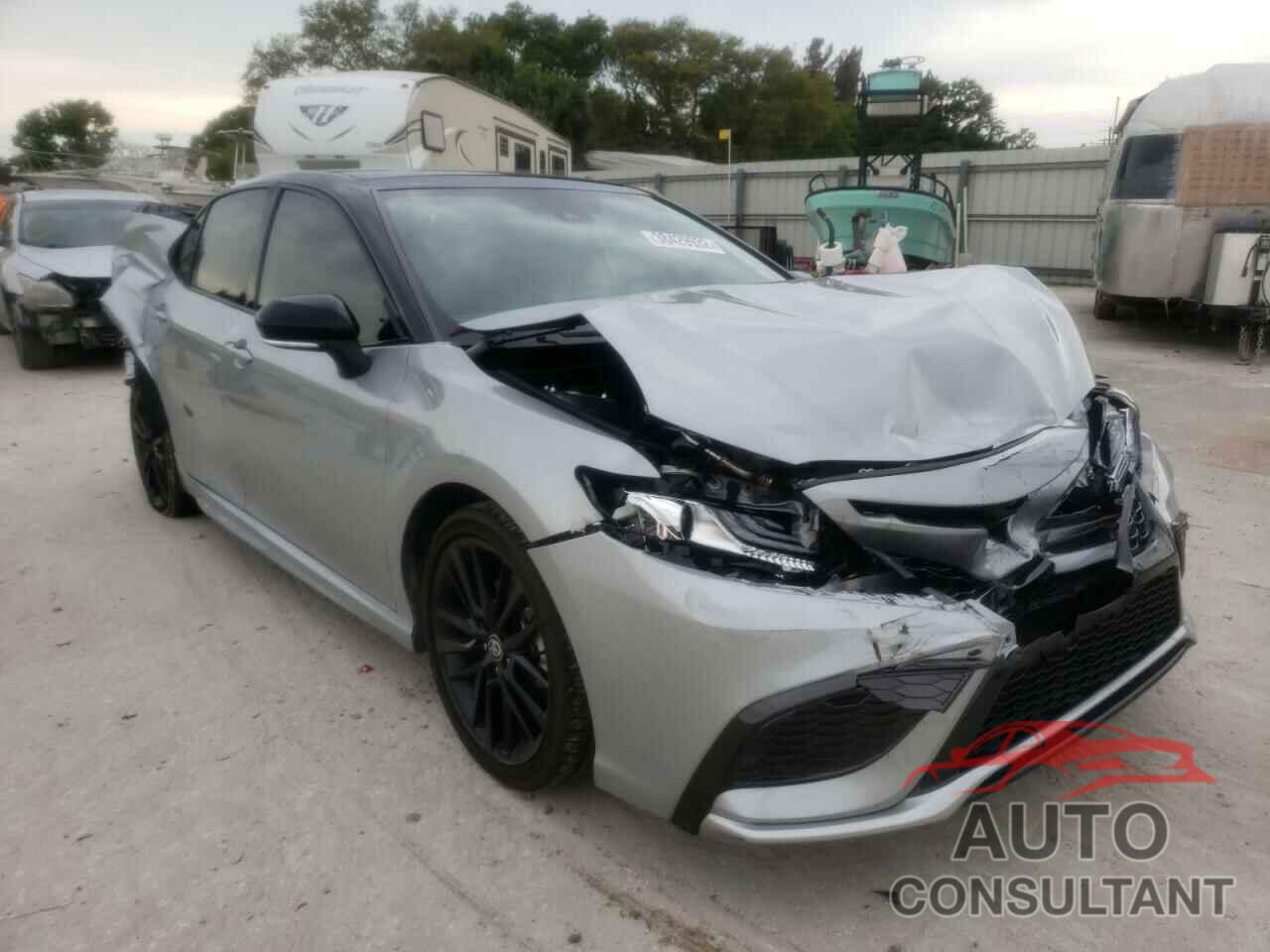 TOYOTA CAMRY 2021 - 4T1K61AK6MU418795